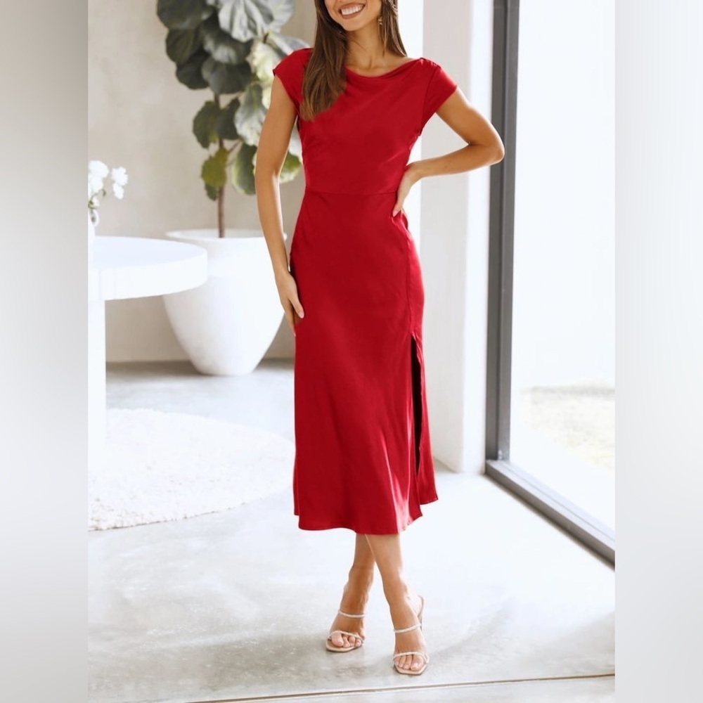 Elegant back twist satin dress